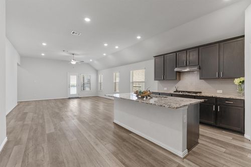 562 Leadtree Loop, Buda, TX, 78610-2239 | Card Image