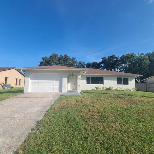 528 Se Greenway Ter, Port St. Lucie, FL, 34983-2643 | Card Image
