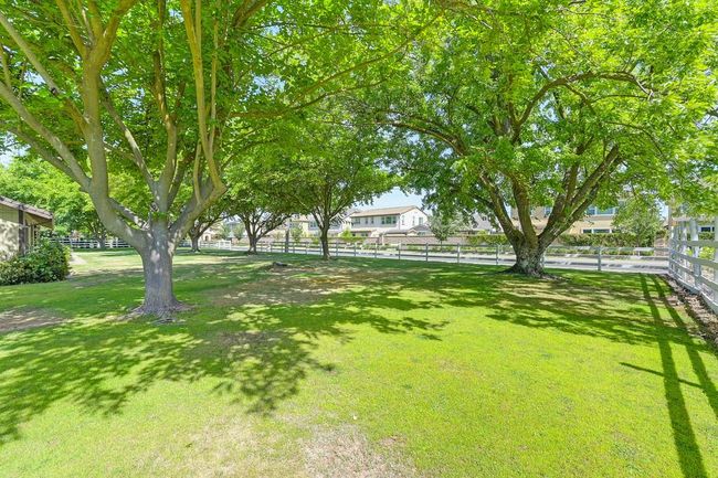 8798 Caselman Rd, House other with 3 bedrooms, 3 bathrooms and null parking in Sacramento CA | Image 4