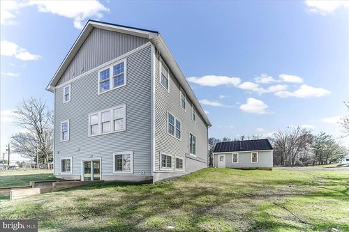 244 W Summit Ave, WEST GROVE, PA, 19390-1128 | Card Image