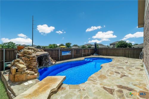 2921 Winding Trl, Schertz, TX, 78108-3837 | Card Image