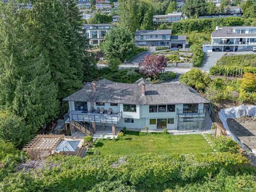 1418 Bramwell Rd, West Vancouver, BC, V7S2N9 | Card Image