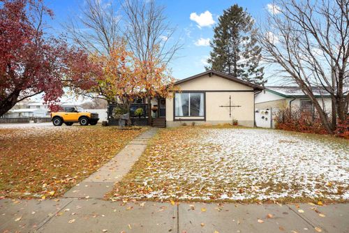 148 Hill Dr, Fort Mcmurray, AB, T9H2B6 | Card Image