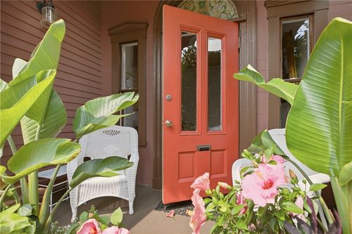 1-92 Pelham St, Newport, RI, 02840-3130 | Card Image