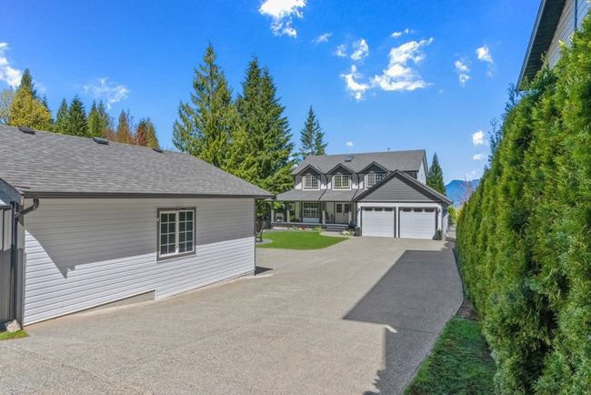 7158 Marble Hill Road, House other with 4 bedrooms, 2 bathrooms and 14 parking in Chilliwack BC | Image 3