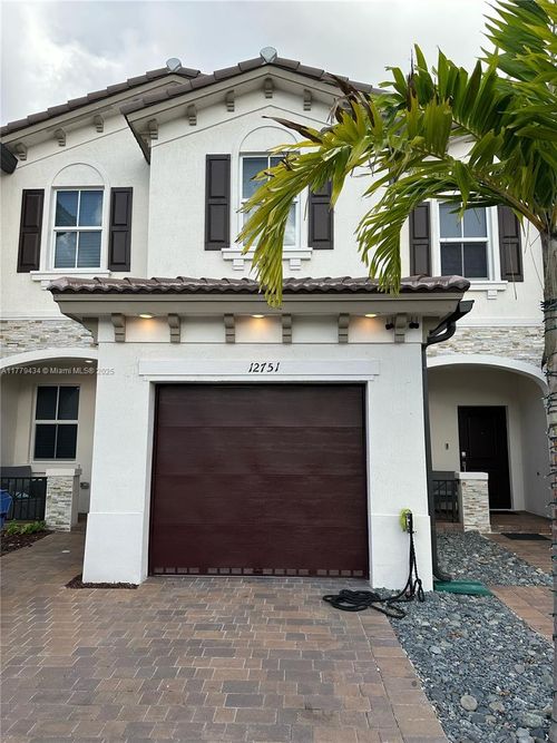 12751-12751 Nw 23rd Pl, Miami, FL, 33167-1493 | Card Image