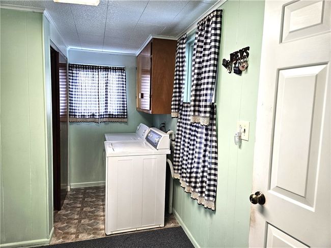 355 E Elm St, House other with 3 bedrooms, 2 bathrooms and 2 parking in Homer City PA | Image 17
