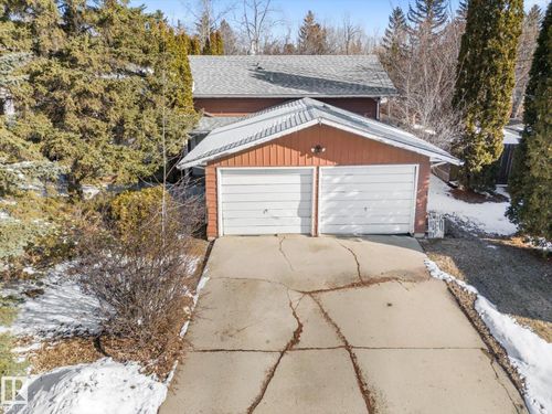 11520 33a Ave Nw, Edmonton, AB, T6J3H3 | Card Image