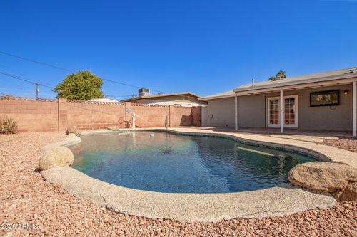 312 E Hermosa Dr, Tempe, AZ, 85282-5317 | Card Image