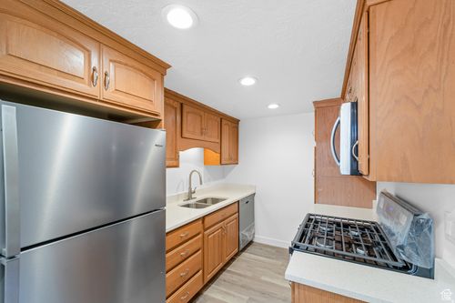 5-721 E 3720 S, Millcreek, UT, 84106-1575 | Card Image