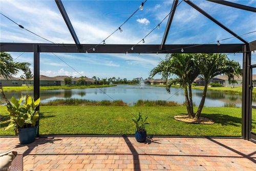 2716 Merida Ln, Cape Coral, FL, 33909 | Card Image