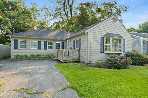 32 Standish Ave, Plymouth, MA, 02360-4165 | Card Image