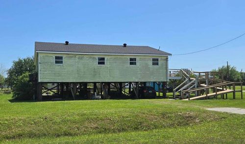 2208 Nelson Ave, Port Bolivar, TX, 77650 | Card Image