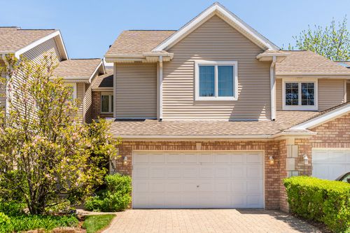 1607 Park Ridge Pt, Park Ridge, IL, 60068-1309 | Card Image