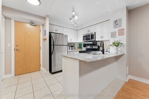 307-212 Eglinton Ave E, Toronto, ON, M4P0A3 | Card Image