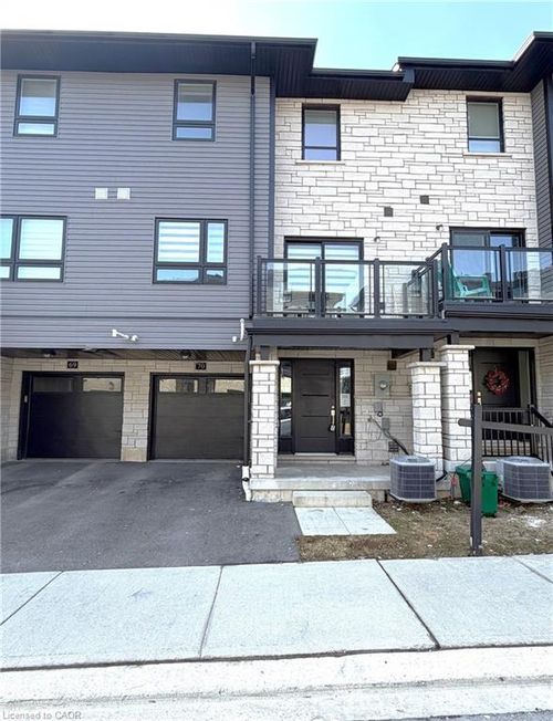 70-51 Sparrow Ave, Cambridge, ON, N1T0E5 | Card Image
