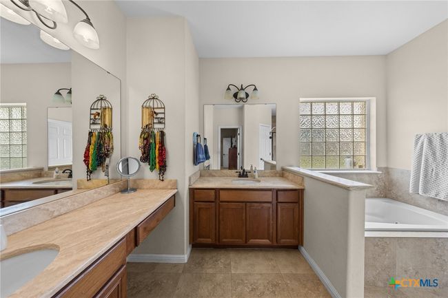 1901 Deer Field Way, House other with 4 bedrooms, 3 bathrooms and null parking in Harker Heights TX | Image 27