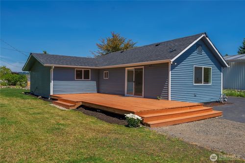 1922 Ne Fir St, Keyport, WA, 98345-0340 | Card Image