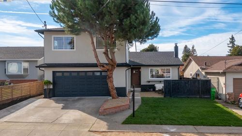 22555 Northview Dr, Fairview, CA, 94541-3430 | Card Image