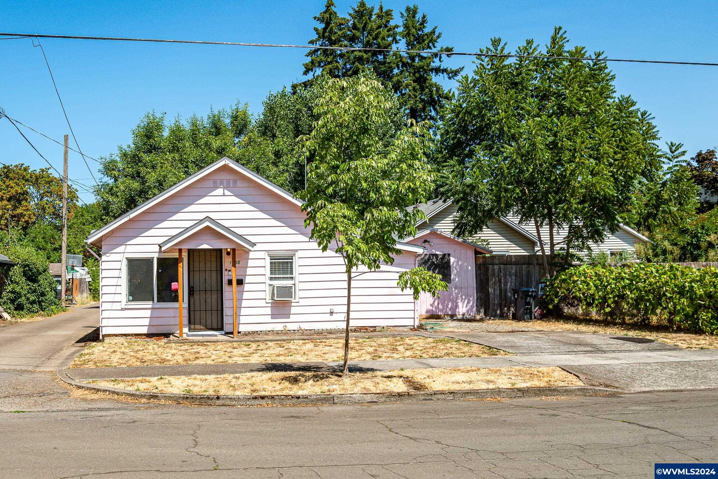 Bellevue St, Salem, OR 97301