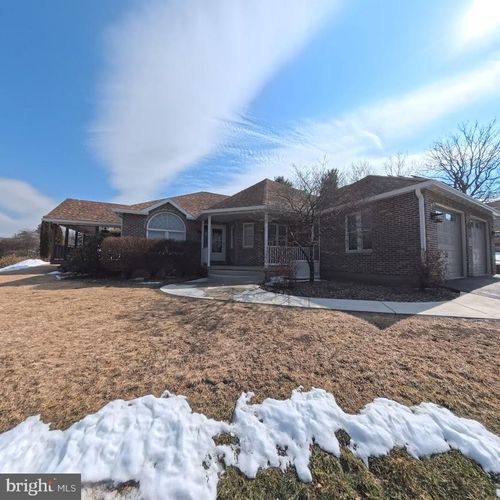 4 Linden Ct, ASHLAND, PA, 17921-9598 | Card Image