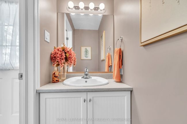 5705 Lombardy Dr, House other with 5 bedrooms, 4 bathrooms and 8 parking in Osgoode ON | Image 24