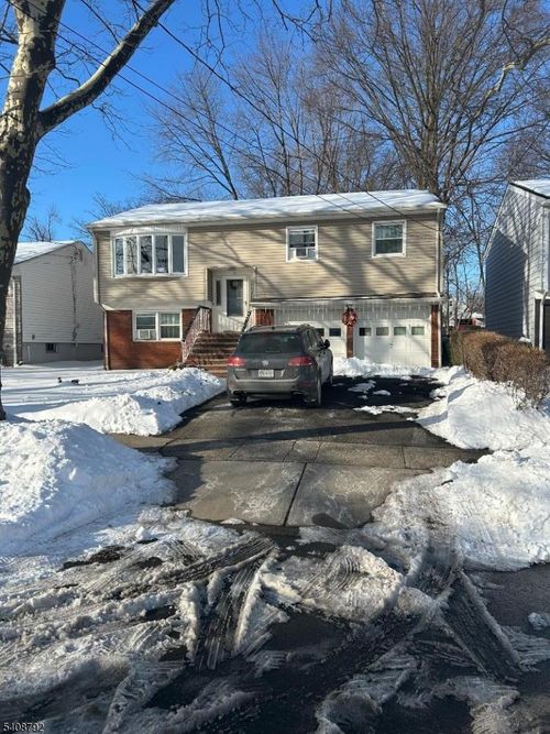 211 E 10th Ave, Roselle, NJ, 07203-2011 | Card Image