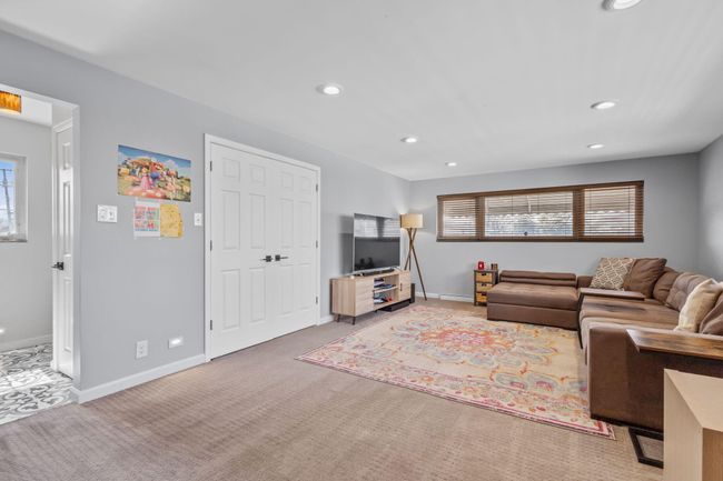 HUGE Closet, Newer Windows | Image 21