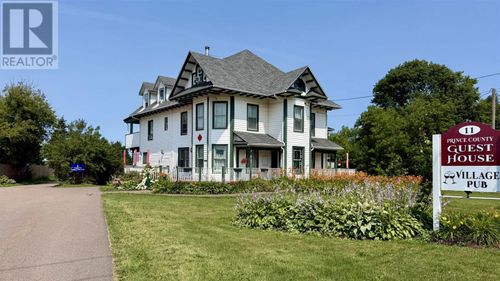 {{alt}} | Card Image