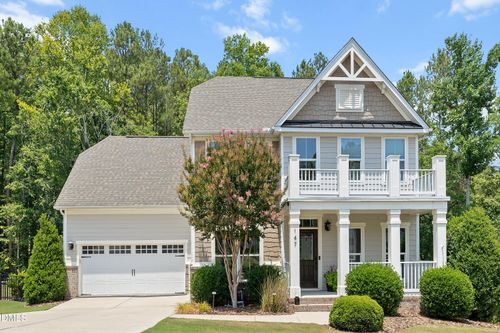 147 S Farnleigh Dr, Chapel Hill, NC, 27517-7476 | Card Image