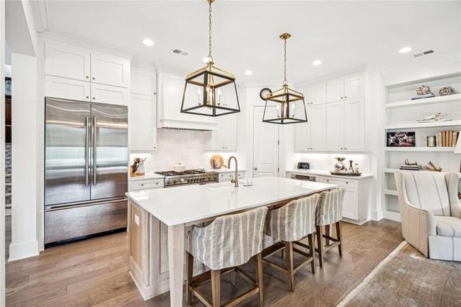 1057 Crossroads Trl, House other with 3 bedrooms, 4 bathrooms and 2 parking in Milton GA | Image 14