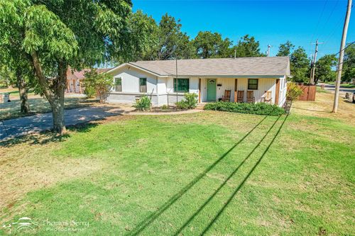 1502 Sunset St, Merkel, TX, 79536-6012 | Card Image