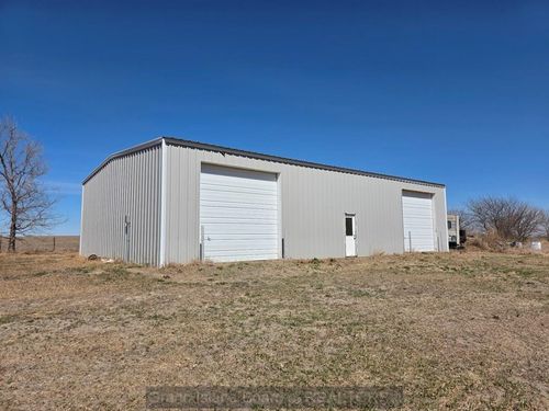 6247 N 130th Rd, Cairo, NE, 68824-9421 | Card Image