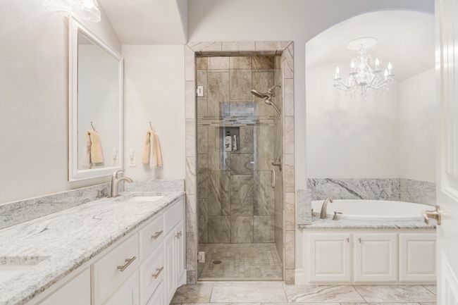 135 Berkshire Ave, House other with 4 bedrooms, 2 bathrooms and null parking in Wolfforth TX | Image 25
