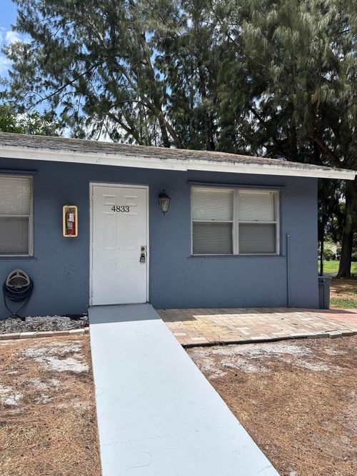 4833 Serafica Drive, Lake Worth Beach, FL, 33461 | Card Image