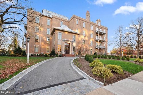 405-414 Old Lancaster Rd, Haverford, PA, 19041-1573 | Card Image