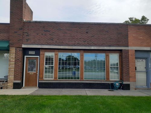 23760 Harper Ave, Saint Clair Shores, MI, 48080-1449 | Card Image