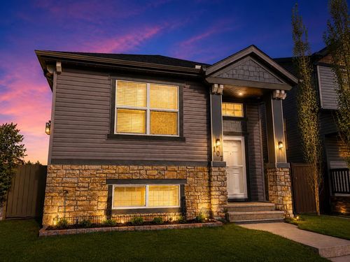 107 Skyview Springs Manor Ne, Calgary, AB, T3N0A8 | Card Image