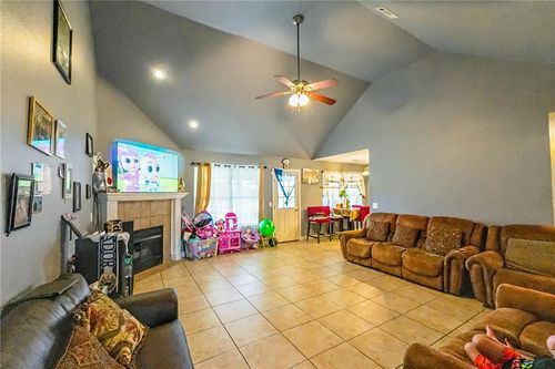 814 Colley St, Lowell, AR, 72745-8818 | Card Image