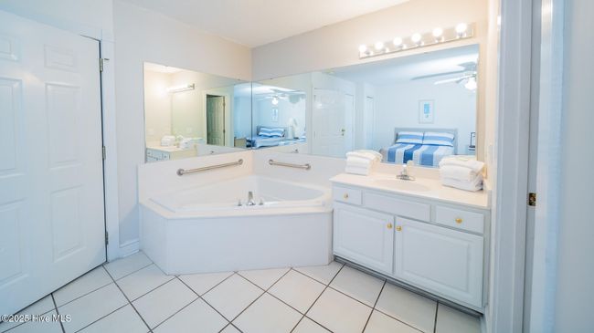 UNIT-1209 - 330 S Middleton Dr Nw, Condo with 2 bedrooms, 2 bathrooms and null parking in Calabash NC | Image 17