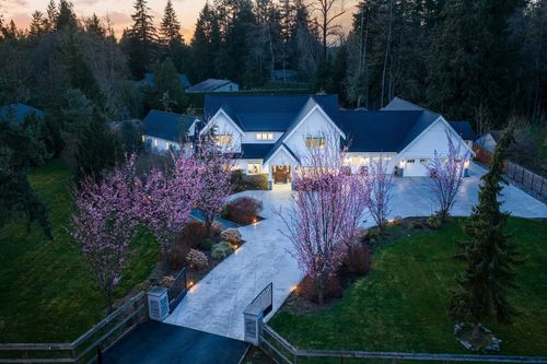 20053 Fernridge Cres, Langley, BC, V2Z1X5 | Card Image