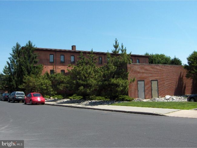 Exterior | Image 5