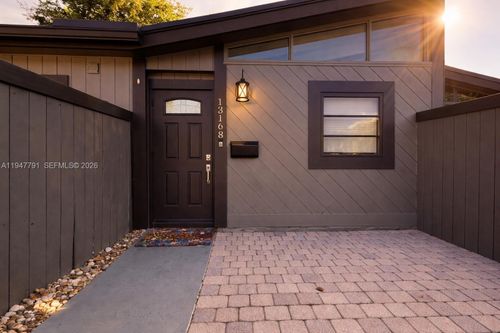 13168 Sw 93rd Pl, Miami, FL, 33176-5775 | Card Image