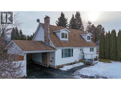 7826 Regis Pl, Prince George, BC, V2N3J1 | Card Image