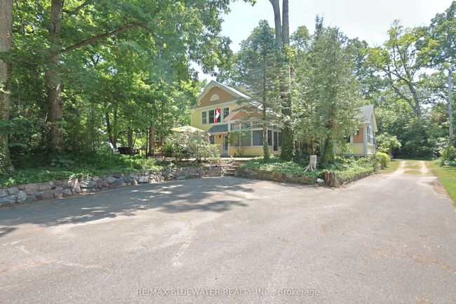5 Philip St, House other with 7 bedrooms, 5 bathrooms and 5 parking in Huron ON | Image 14