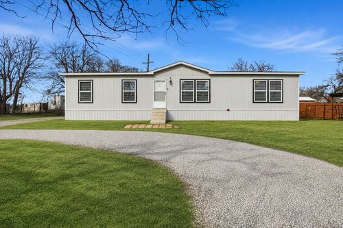 350 County Road 4905, Trenton, TX, 75490-7200 | Card Image