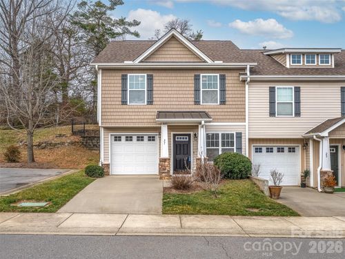 27 Barnett Shoals Dr, Weaverville, NC, 28787-8862 | Card Image