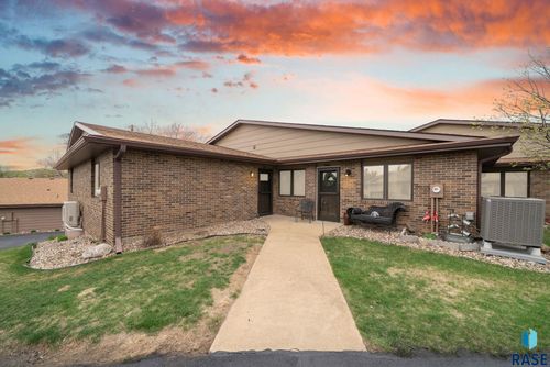3400 W Norie Pl Place, Sioux Falls, SD, 57106 | Card Image