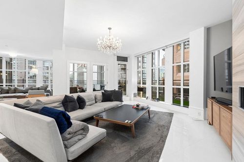 ph2-1102 Hornby St, Vancouver, BC, V6Z1V8 | Card Image