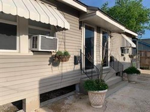 b-1017 Hancock St, Gretna, LA, 70053-2320 | Card Image